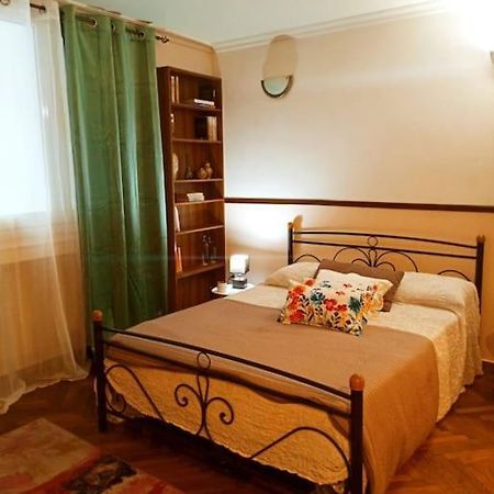 Romantic Apartment Ideal For Women! Athene Buitenkant foto