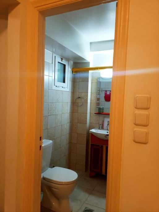 Romantic Apartment Ideal For Women! Athene Buitenkant foto
