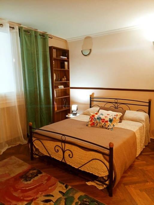 Romantic Apartment Ideal For Women! Athene Buitenkant foto