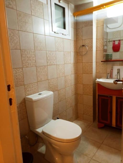 Romantic Apartment Ideal For Women! Athene Buitenkant foto