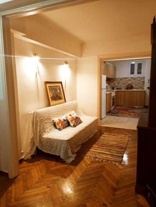 Romantic Apartment Ideal For Women! Athene Buitenkant foto