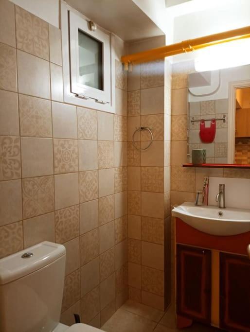 Romantic Apartment Ideal For Women! Athene Buitenkant foto
